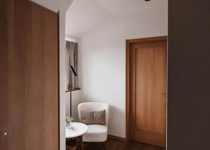 Am Grassnitzberg 18 *