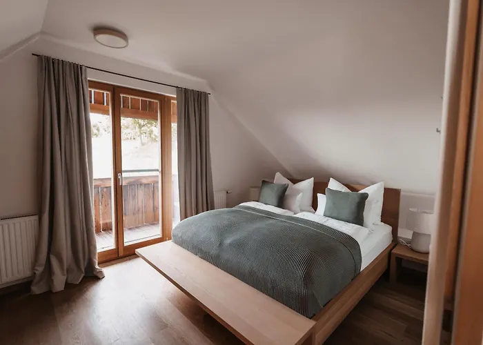 Am Grassnitzberg 18 * Straß in Steiermark